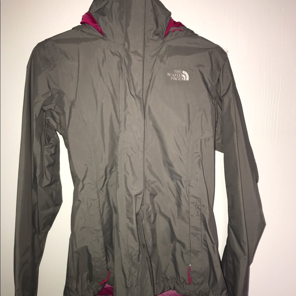 Women’s North Face Rain Jacket